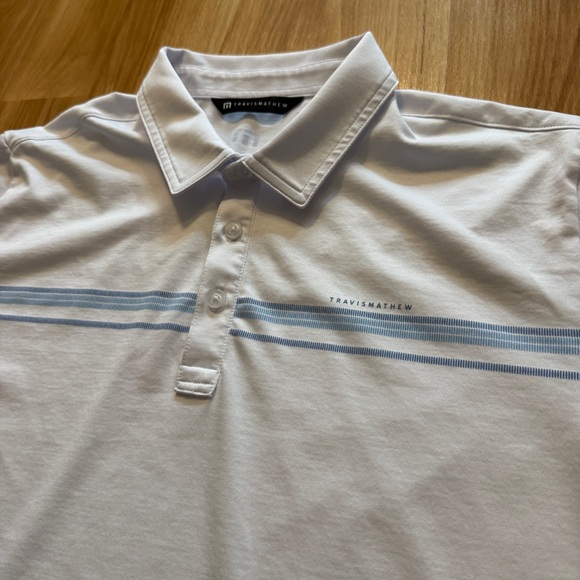 TravisMathew Lightweight Performance Polo Collared Golf Shirt- Men’s Large - Picture 1 of 9